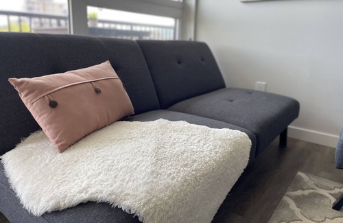 North End Condo | R&R Cultural District Retreat