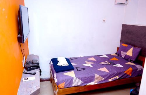Kumbakonam Hotel | R R Homes