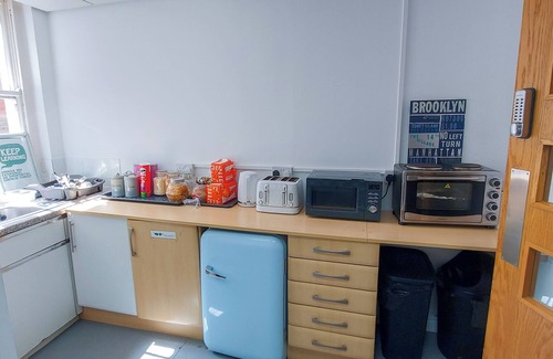 Leeds City Center Hostel | R S Hostels - leeds