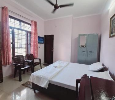 Dehradun House | R Square Homestay