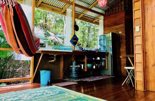 Manzanillo House | R2 Tranquila Cabin Tropical Garden