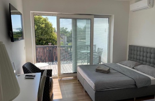 Ljubljana House | R41 - TIVOLI groundfloor apartment