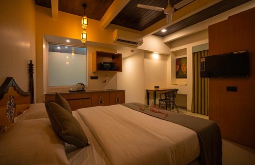 Baner Hotel | RA Residence