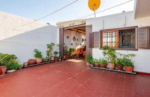 Hay Chemaaou Apartment | Rabat-Salé Apartment with private terrace and free parking near Airport - 3rd floor
