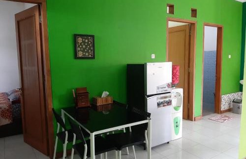 Sleman House | Rabbani Family Homestay