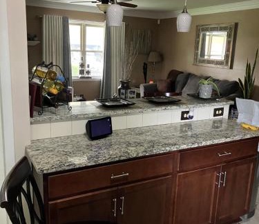 Speedway House | Racetrack close
