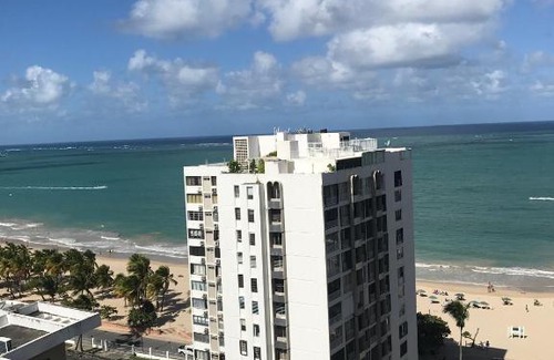 Isla Verde Apartment | Racquet Club apartment