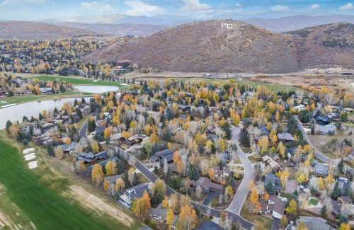 Park Meadows House | Racquet Club Retreat Near Trails MARC & Free Bus