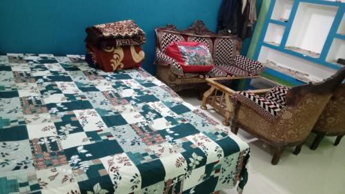 Faizabad Apartment | radhe ji homestay AC or non ac