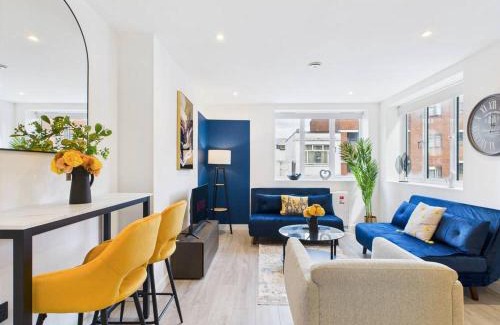 Hendon Apartment | Radiant & Modern 2 Bedroom Flat Sleeps 8