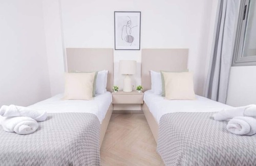El Mouradia Apartment | Radieux Appartement Au Golf