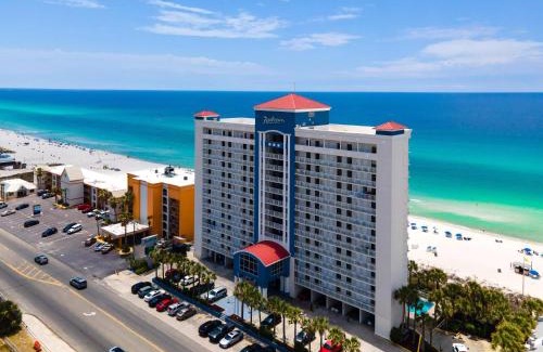 Panama City Beach Hotel | Radisson Beachfront Hotel - Panama City Beach