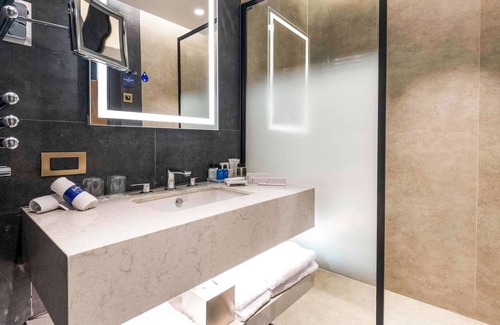 Melikgazi Hotel | Radisson Blu Mount Erciyes Lake Side