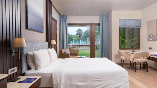 Visakhapatnam Hotel | Radisson Blu Resort Visakhapatnam