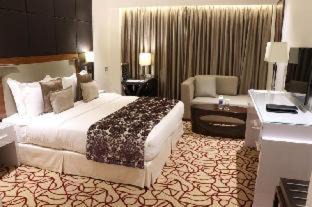 Muscat Hotel | Radisson Hotel Muscat Panorama