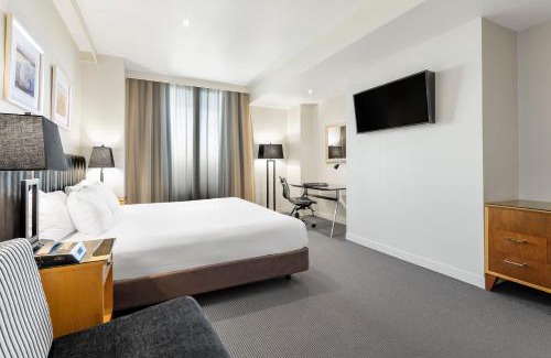 Melbourne Central Business District Hotel | Radisson On Flagstaff Gardens Melbourne