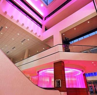Central Business District Hotel | Radisson Plaza Hotel at Kalamazoo Center