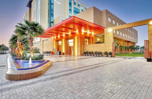 Sector 62 Hotel | Radisson RED Chandigarh Mohali