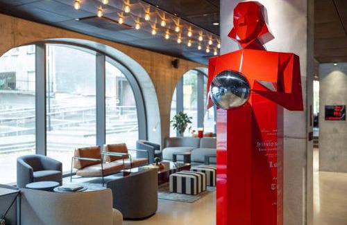 Kaisaniemi Hotel | Radisson RED Helsinki