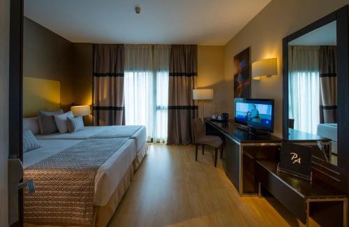 Golden Triangle of Art Hotel | Radisson RED Madrid