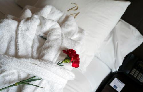 Golden Triangle of Art Hotel | Radisson RED Madrid