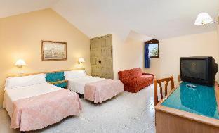 Puerto de la Cruz Hotel | Radisson Resort & Residences Tenerife - Adults Only