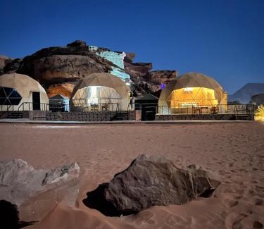 Wadi Rum Apartment | Radisson Wadi Rum Camp