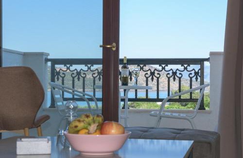 Istron Apartment | Rafaela Apartments