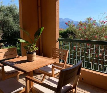 Cap-Ferrat Apartment | Raffiné appartement