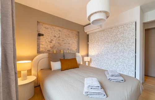 Faubourg Apartment | Raffinement Romain Cœur de Nimes Lumineux