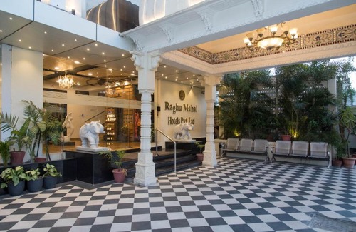 Central Area Hotel | Raghu Mahal Hotel