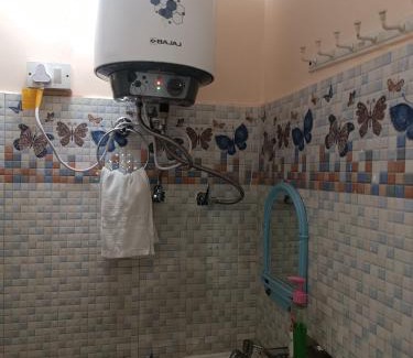 Faizabad Apartment | RaghuvarDham Delux 1 Double Bed, 1 Single Bed Room