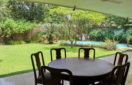 Jakarta Villa | Ragunan Creative Villas