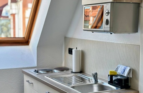 Erfurt Apartment | Raha - Ihr Komfortables Zuhause am HBF - Vollausgestattet - Parkplatz