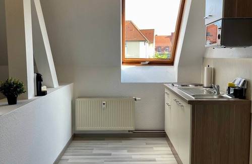 Erfurt Apartment | Raha - Ihr Komfortables Zuhause am HBF - Vollausgestattet - Parkplatz