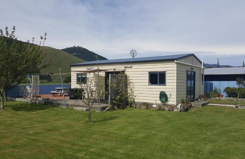 Rai Valley House | Rai Village Retreat