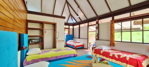 Teahupoo House | RAIATEA - Fare Fetii