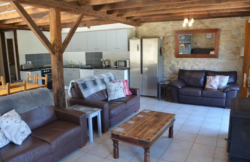 Piegut-Pluviers House | Railway Cottage - character cottage, walking distance to restaurant/bakery