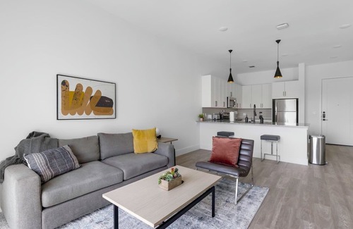 Denton Apartment | Railyard 1BD 14 - One Bedroom Apartment, Sleeps 2