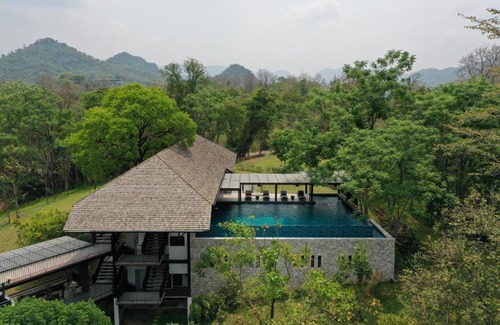 Phaya Yen Hotel | Rain Tree Residence Hotel