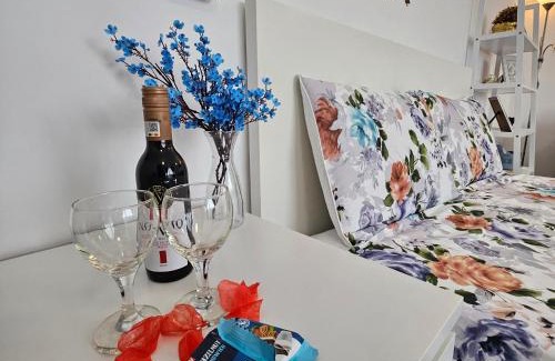 Iasi Apartment | RAINBOW Blue free parking - zona spital recuperare Iași