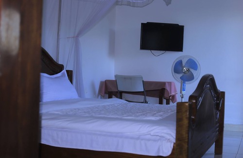 Bundibugyo Hotel | Rainbow guest house bundibugyo
