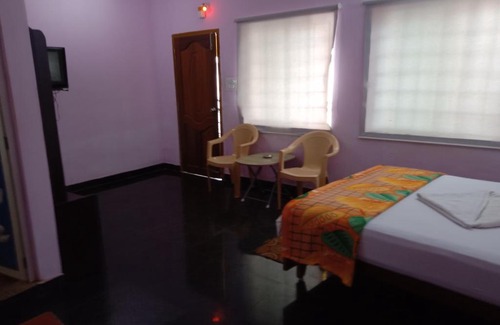 Mahabalipuram Beach Resort | Rainbow Guest House