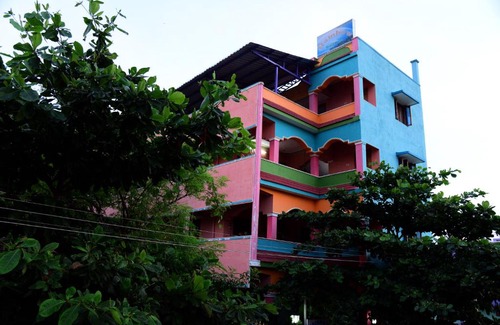 Tiruvannamalai House | Rainbow Guest House Tiruvannamalai