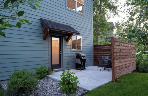 Four Corners House | Rainbow Haven down by the Gallatin River