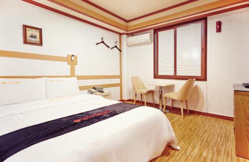 Namyeong-dong Hotel | Rainbow Hotel Yongsan