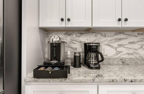 Goose Creek Apartment | Rainbow Oaks House