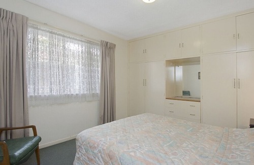 Coolangatta Apartment | Rainbow Regis Unit 2 in Rainbow Bay
