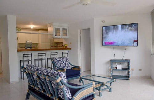 Melgar House | Rainforest neighborhood at Melgar