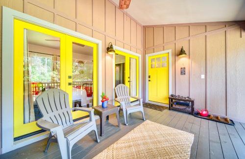 Volcano House | Rainforest Stay with Hot Tub Less Than 3 Mi to Natl Park!